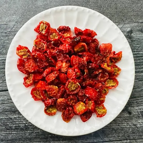 Dried Tomato Flakes